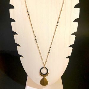 LONG NECKLACE